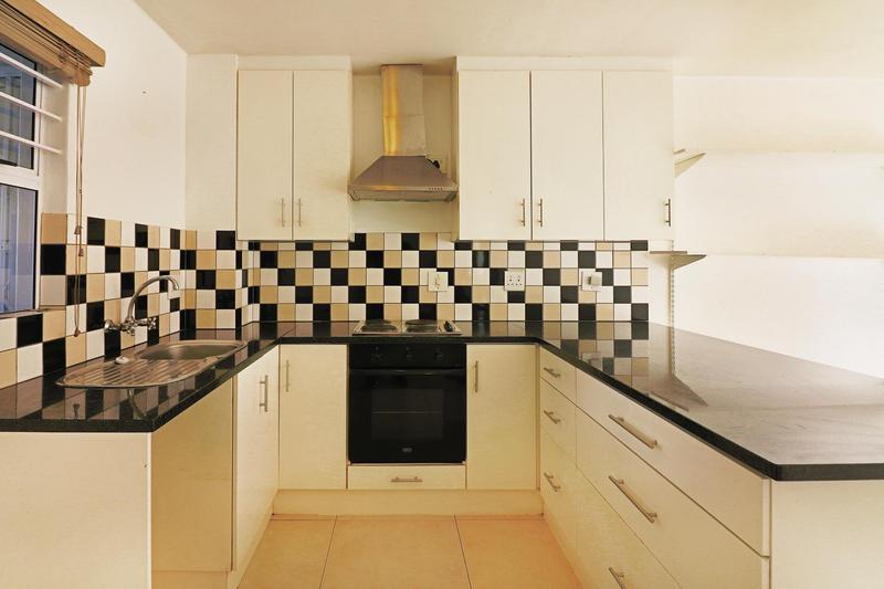 To Let 2 Bedroom Property for Rent in Beach Estate Western Cape